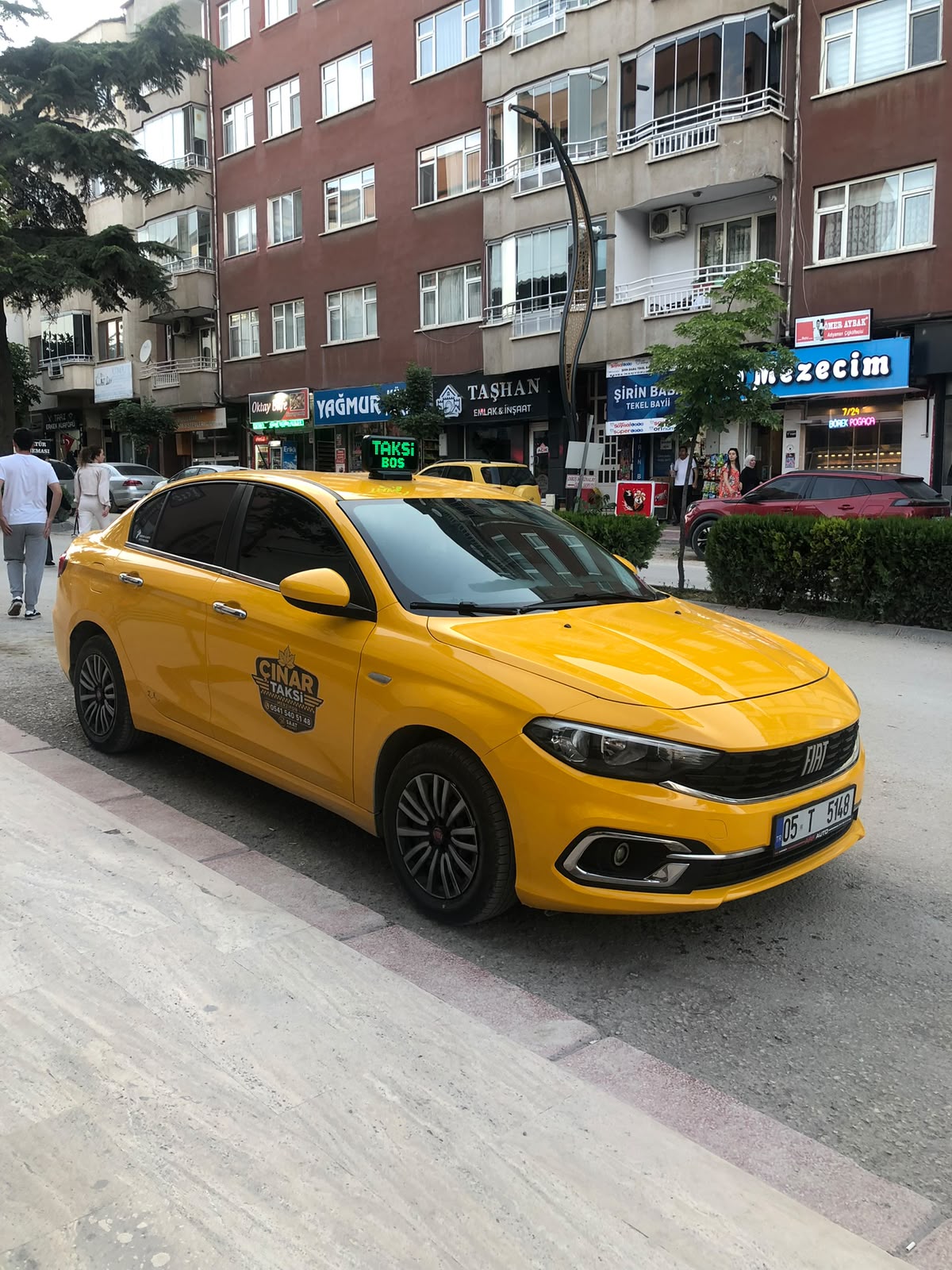 Çınar Taksi Merzifon sokak içinde